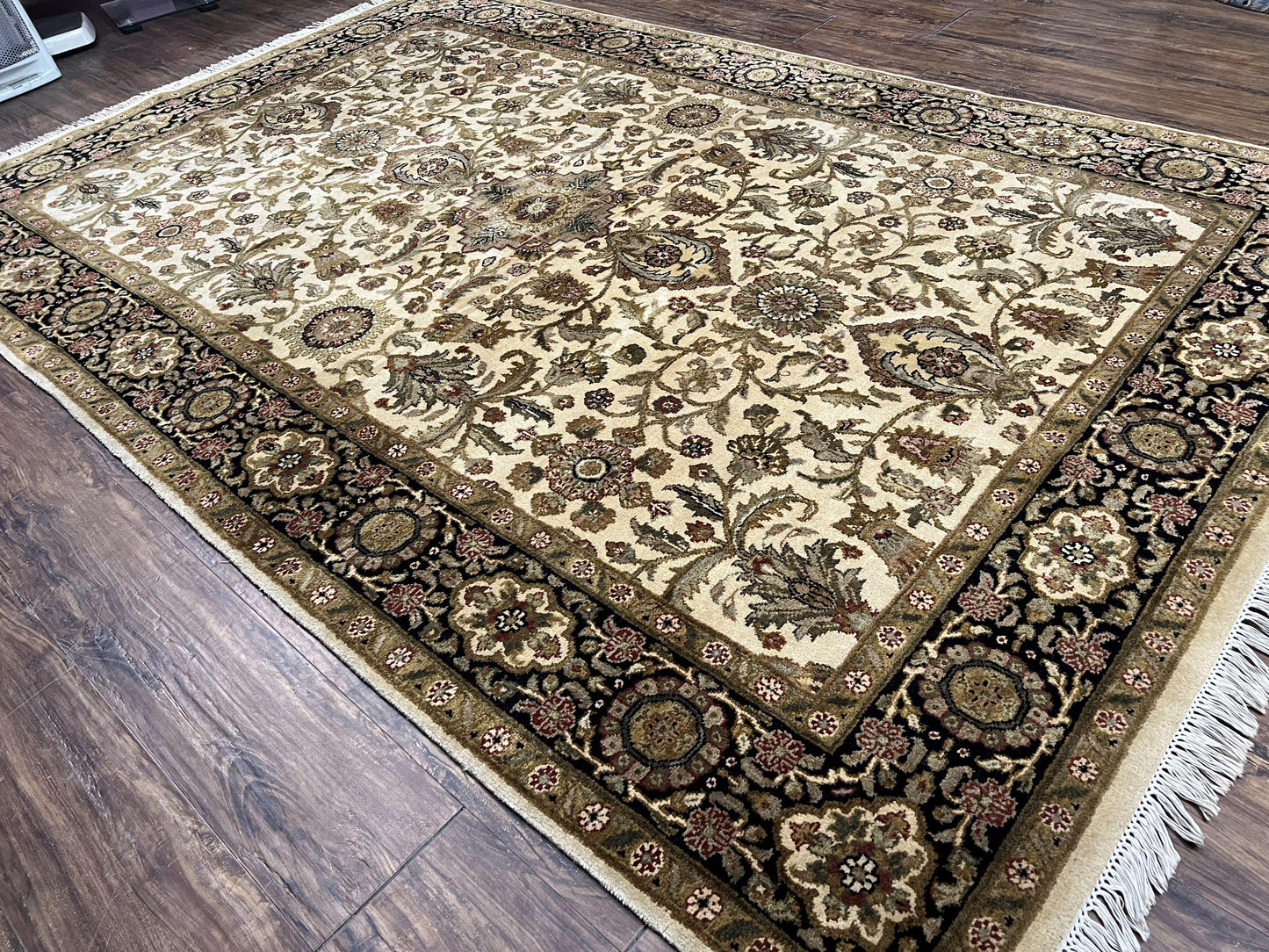 Indo Mahal Rug 6x9, Indian Floral Carpet 6 x 9, Beige and Black, Allover Design, Living Room Rug, Bedroom Rug, Traditional Rug, Vintage Rug - Nuvé