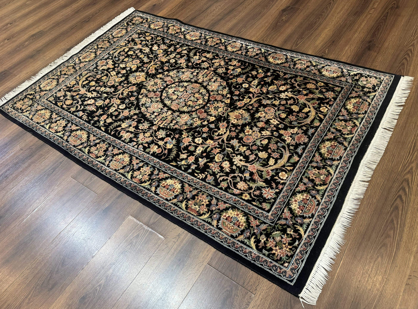 Sino Persian Rug 4x6, Very Fine 260 KPSI, Floral Medallion, Hand Knotted Wool Carpet - Nuvé
