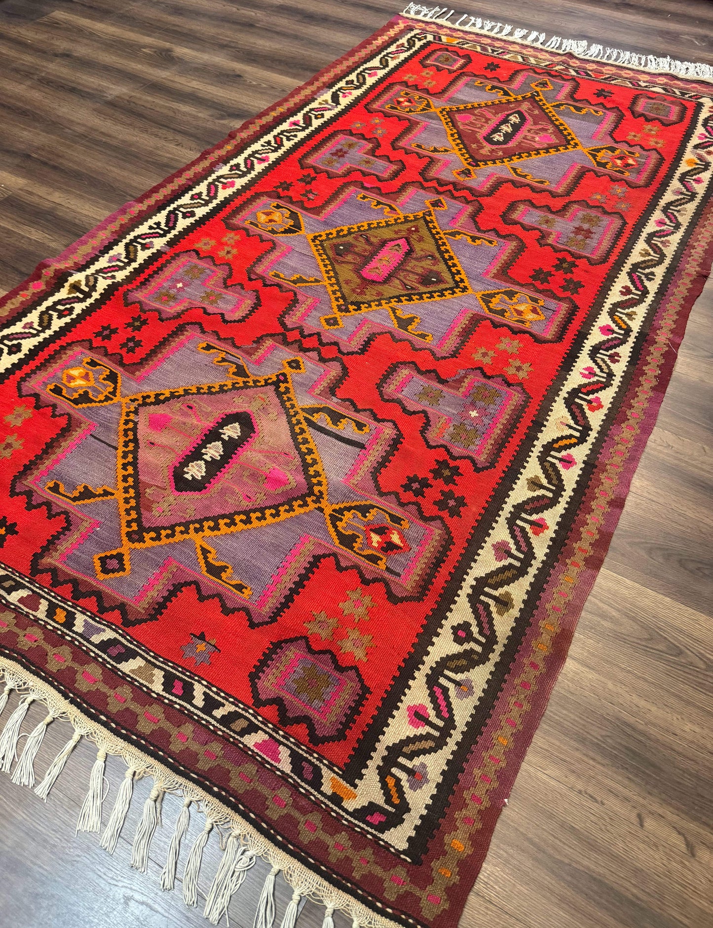 Persian Kurdish Zarand Kilim Rug 5x9, Red, Geometric Medallions, Wide Runner - Nuvé