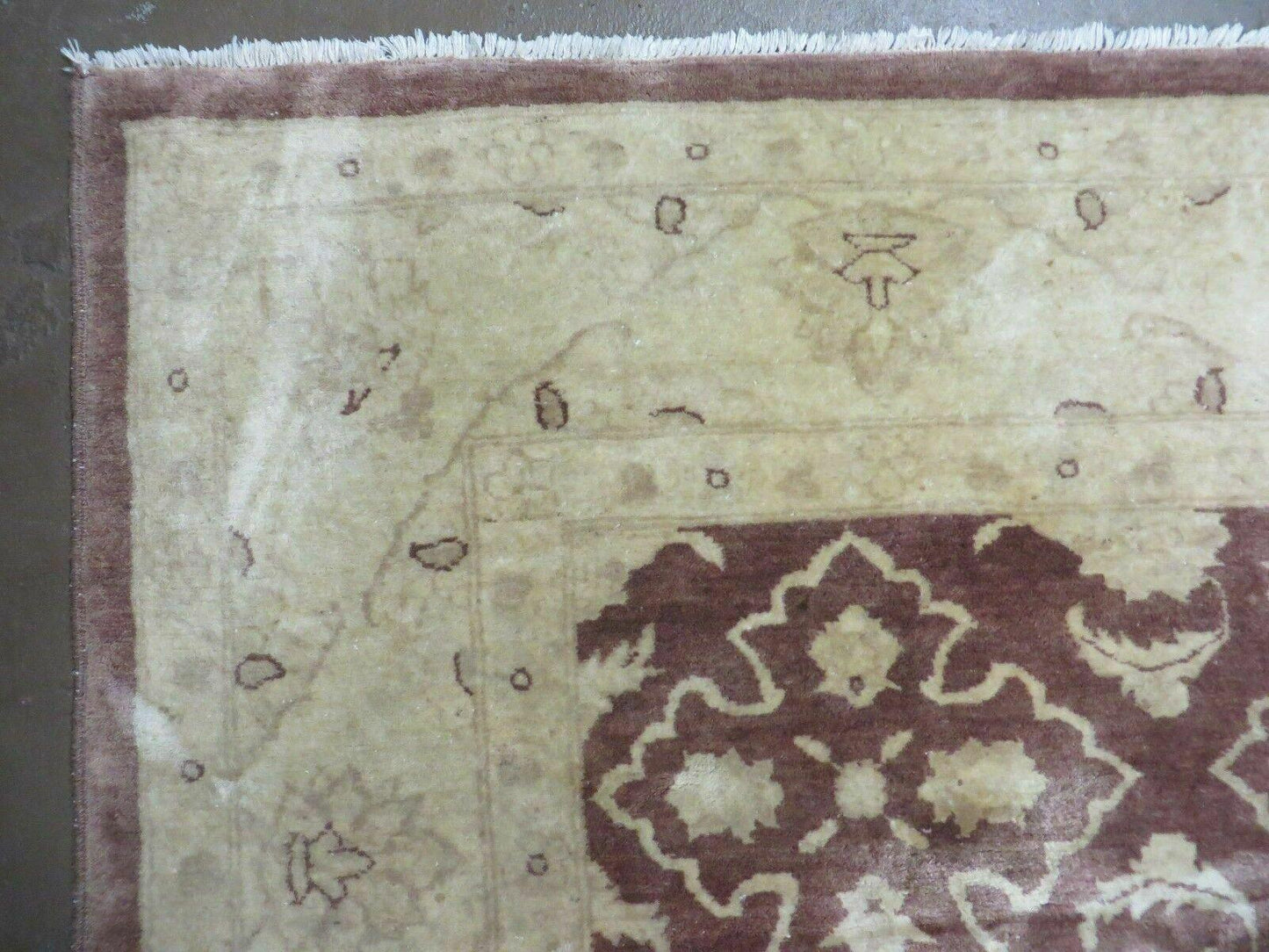 7' X 10' Vintage Fine Handmade Pakistan Peshawar Chobi Floral Wool Rug Vegy Dye - Nuvé