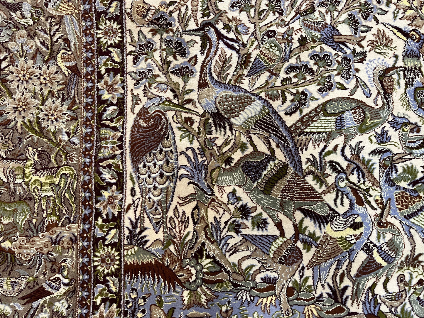 Persian Isfahan Rug 5x8 - Tree of Life, Animal Pictorials, Kork Wool & Silk - Nuvé