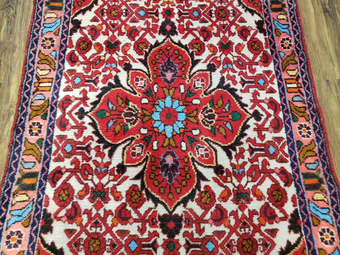 3' 2' X 5' 1" Handmade Floral Wool Rug Red Beige /Ivory - Nuvé