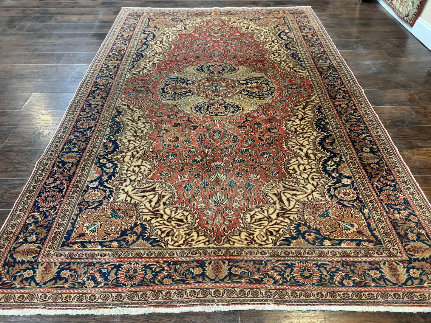 Turkish Kayseri Rug 6x10, Antique Turkish Carpet, Floral Medallion, Oriental Carpet, Red - Nuvé