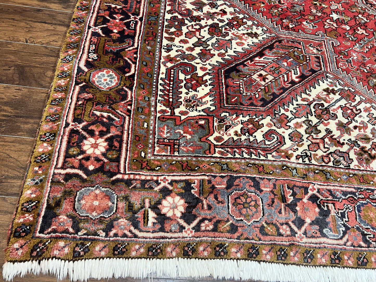 Large Persian Heriz Rug 10x13, Wool Hand Knotted Antique Carpet, Red and Ivory, Geometric Tribal Room Sized Rug, Decorative Oriental Rug - Nuvé