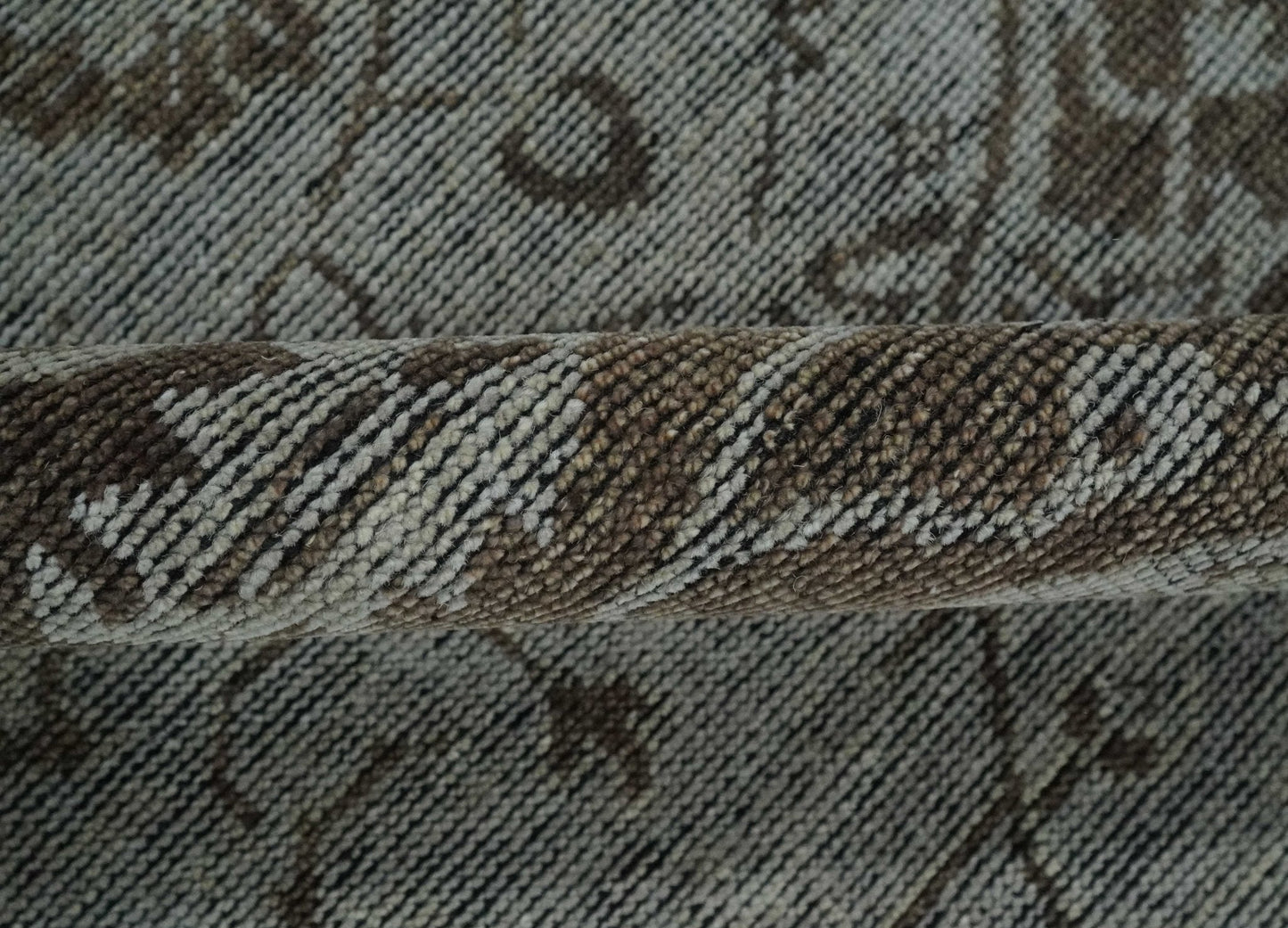 Antique Design Traditional Heriz Medallion Silver, Charcoal and Brown Hand Knotted 8x10 wool area Rug - Nuvé