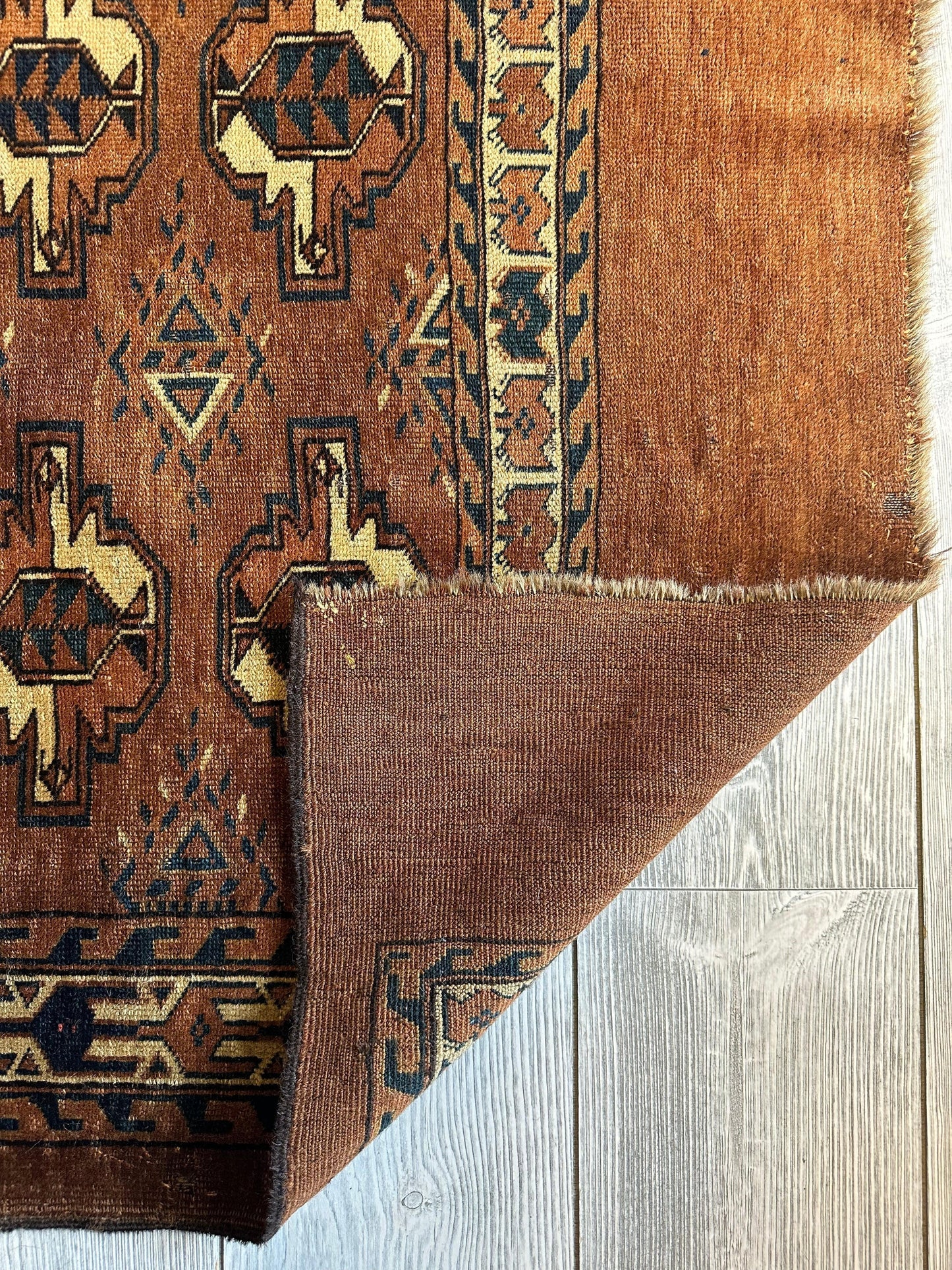 Antique Tekke Yomud Yomut Saryk Chuval Rug Bag Face, Turkmen Rug, Turkoman Rug 2’6”x3’9” - Nuvé