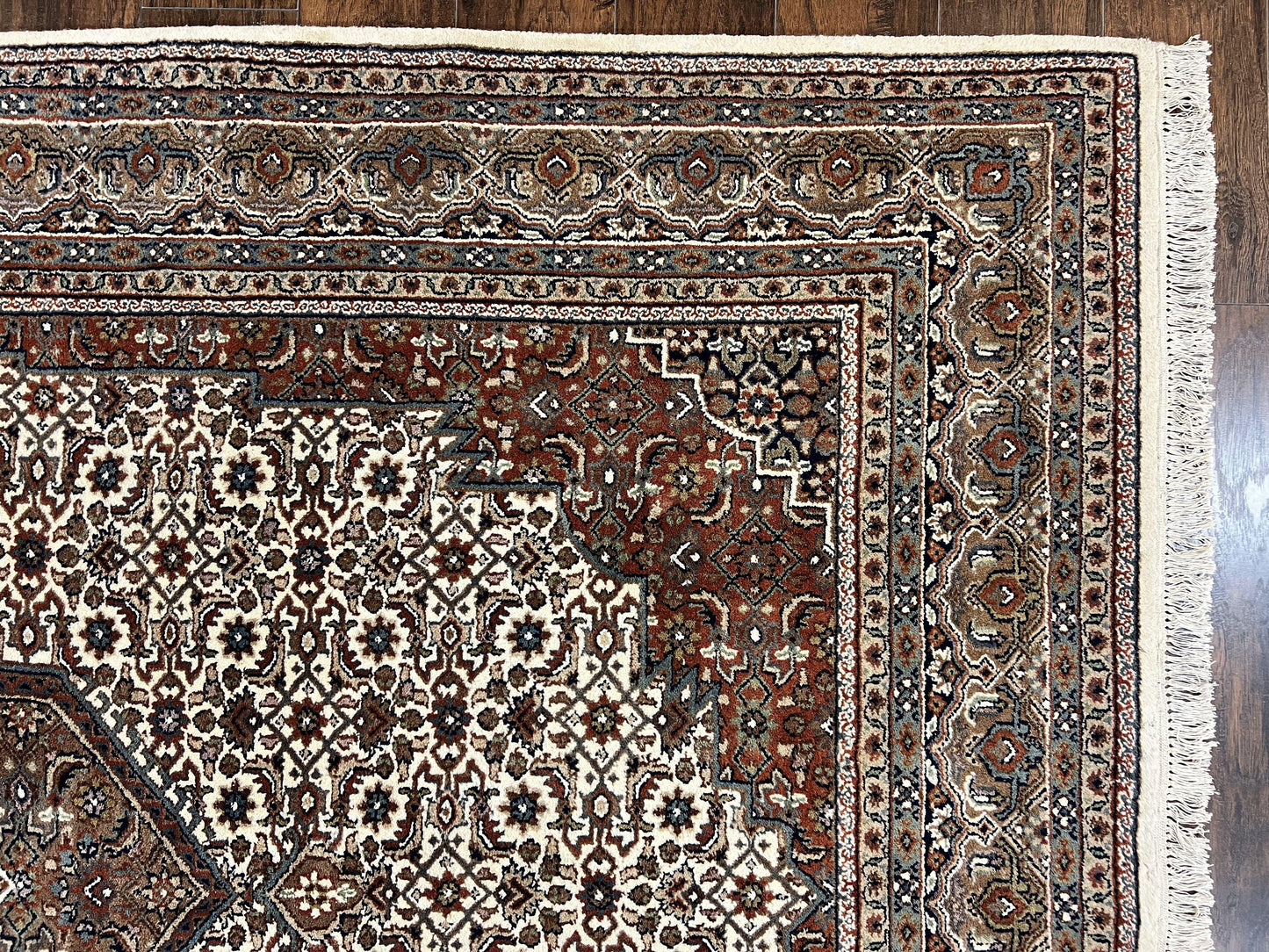 Indo Persian Rug 7x10 ft, Hand Knotted Wool Vintage Oriental Carpet 7 x 10, Traditional Handmade Herati Bidjar Cream Rug, Medallion Rug - Nuvé