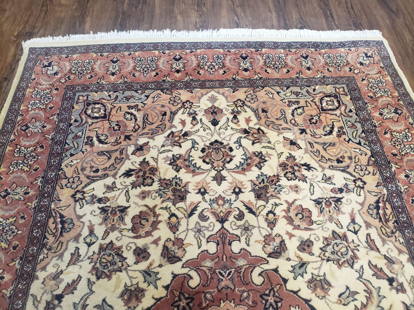 4x6 Handmade Top Quality Pakistani Floral Wool Rug Veg Dyes Carpet Beige Salmon - Nuvé