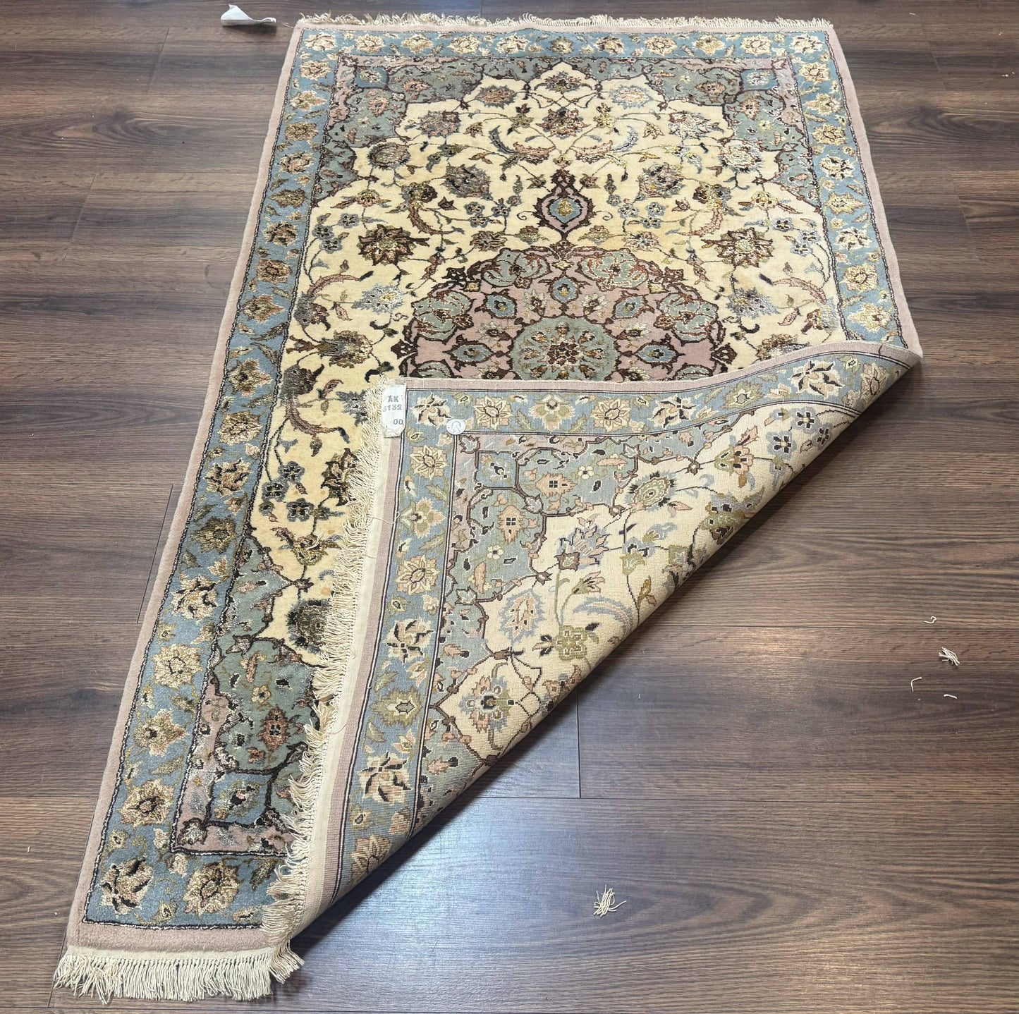 Persian Isfahan Rug 3x5, Fine 310 KPSI, Kork Wool Silk Foundation, Cream & Light Green - Nuvé