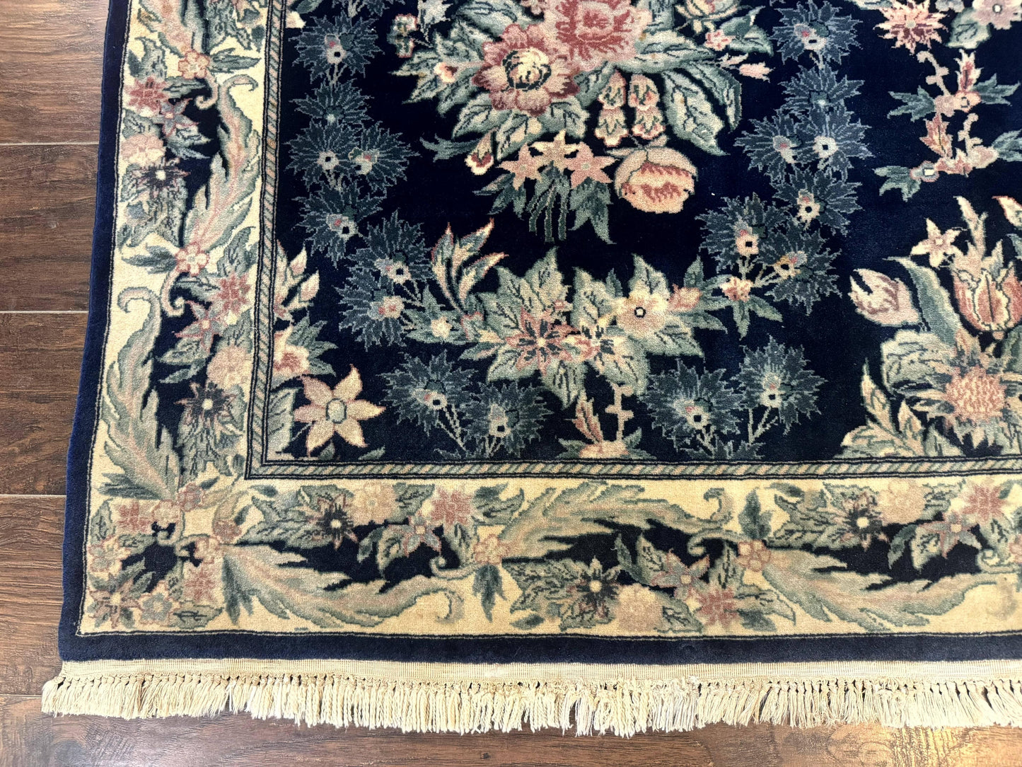 Sino Persian Rug 6x9, Navy Blue, Floral - Nuvé
