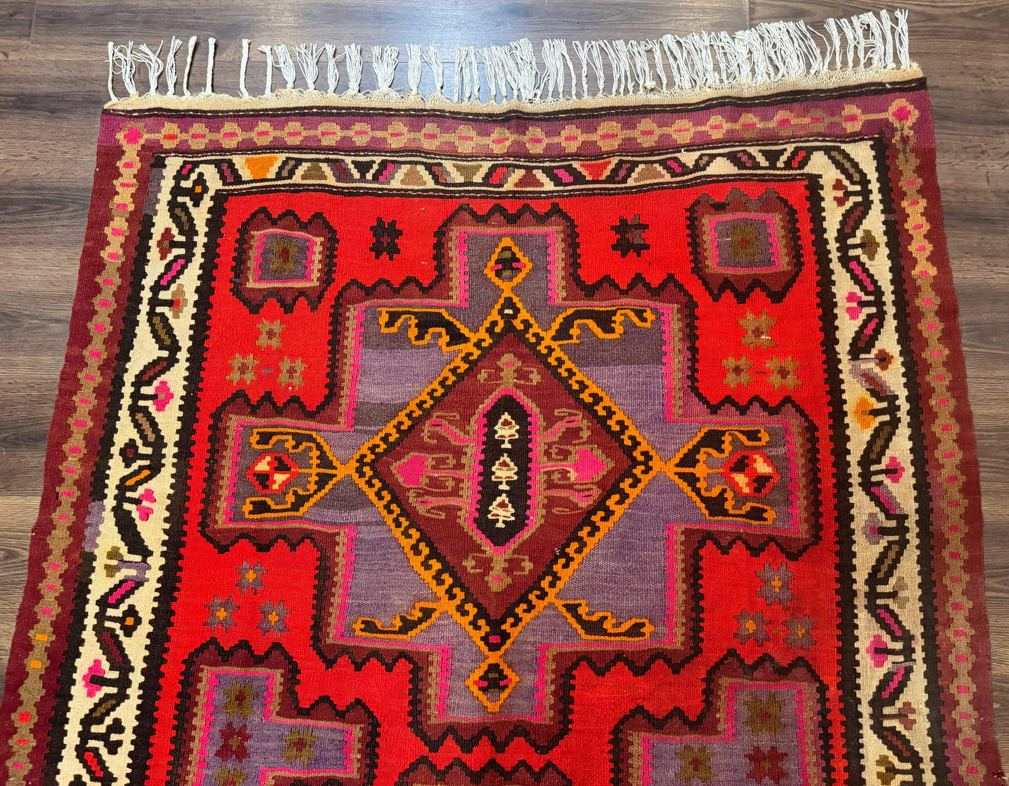 Persian Kurdish Zarand Kilim Rug 5x9, Red, Geometric Medallions, Wide Runner - Nuvé