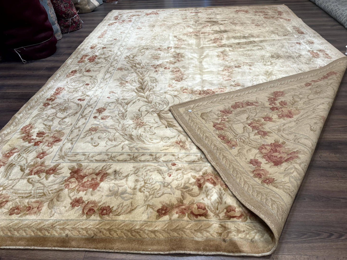 Chinese Aubusson Wool Rug 10x14, European Design, Thick Wool Pile - Nuvé