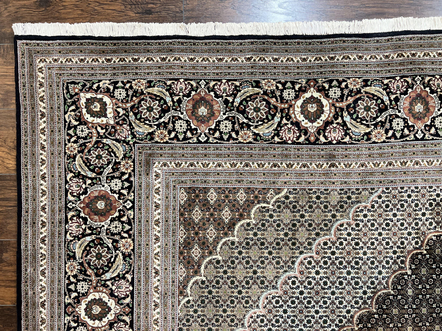 Exquisite Persian Tabriz Rug - 10x13, 400 KPSI, Herati Pattern - Nuvé
