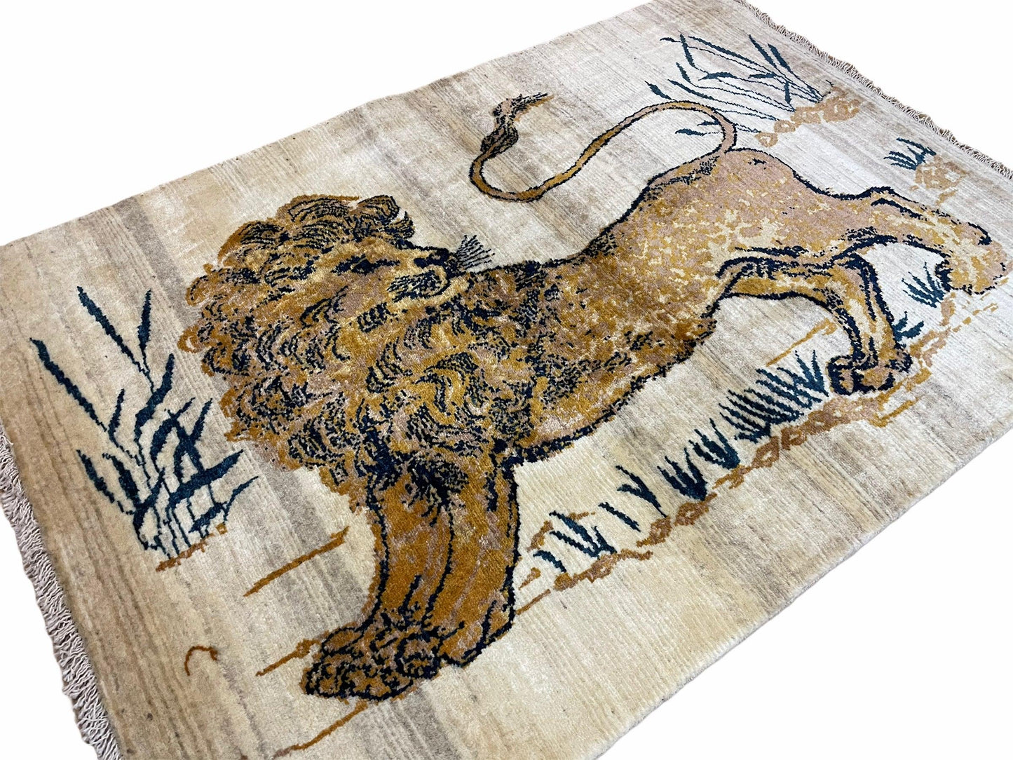 3.5 X 4 Handmade Hand-Knotted New Vintage Rug Quality Wool Lion Organic Dyes - Nuvé