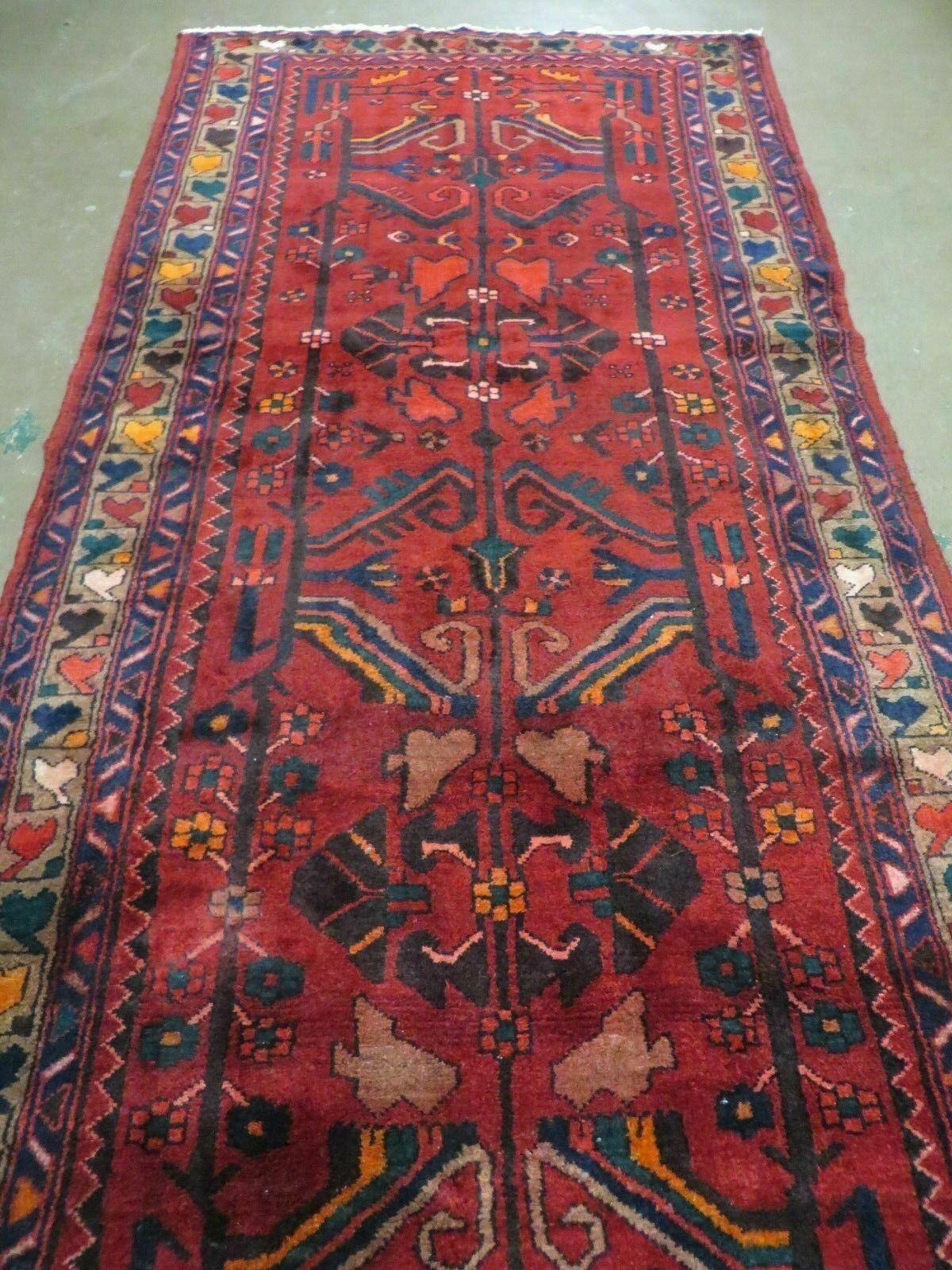 Antique Persian Hamadan Runner 3.4 x 9.7 - Wool, Red and Navy Blue - Nuvé