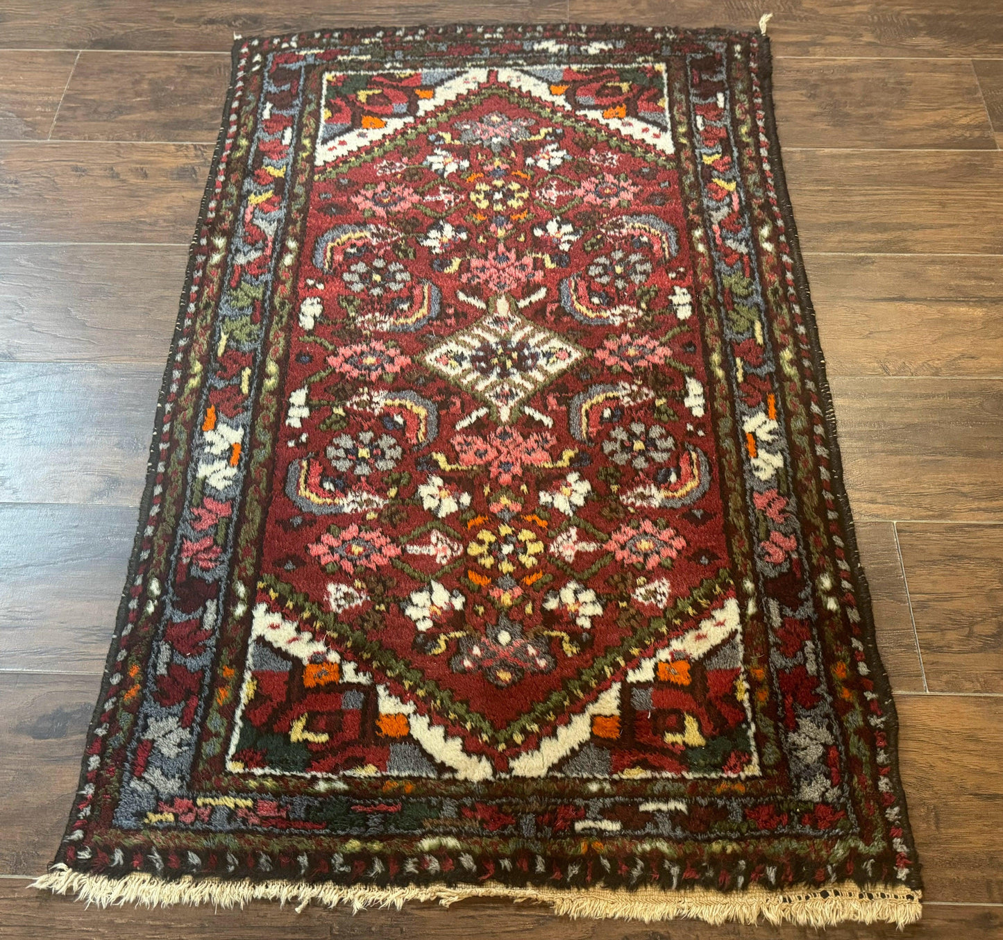 Small Red Persian Tribal Rug 2.6 x 4, Wool Rug, Persian Hamadan Rug - Nuvé