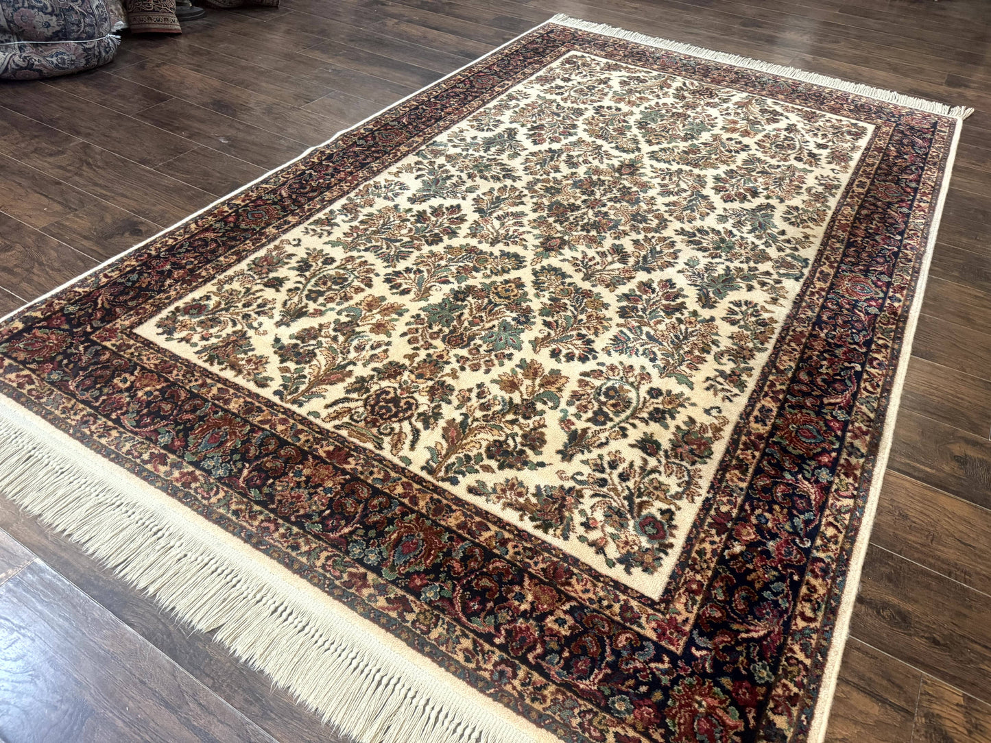 Karastan Rug 5.9 x 9, Ivory Sarouk #760, Wool Pile, Original 700 Series, Vintage - Nuvé