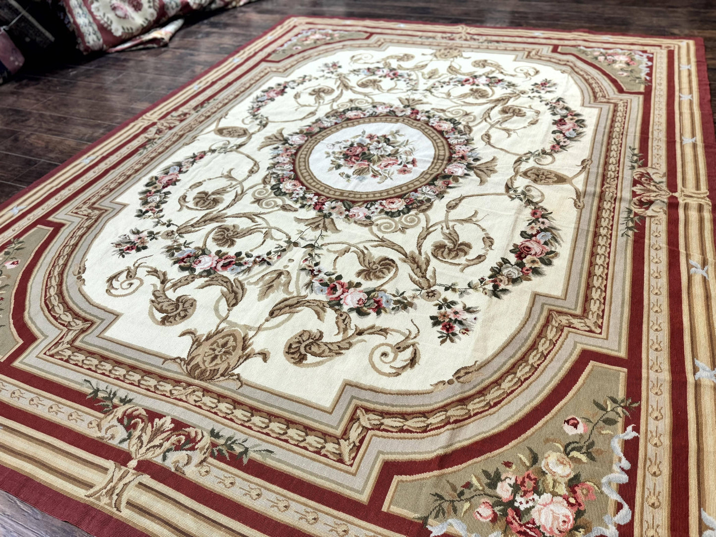 Aubusson Needlepoint Rug 9x11, Handmade Vintage Wool Flatweave Carpet, Elegant European Rug, Floral, Cream - Nuvé