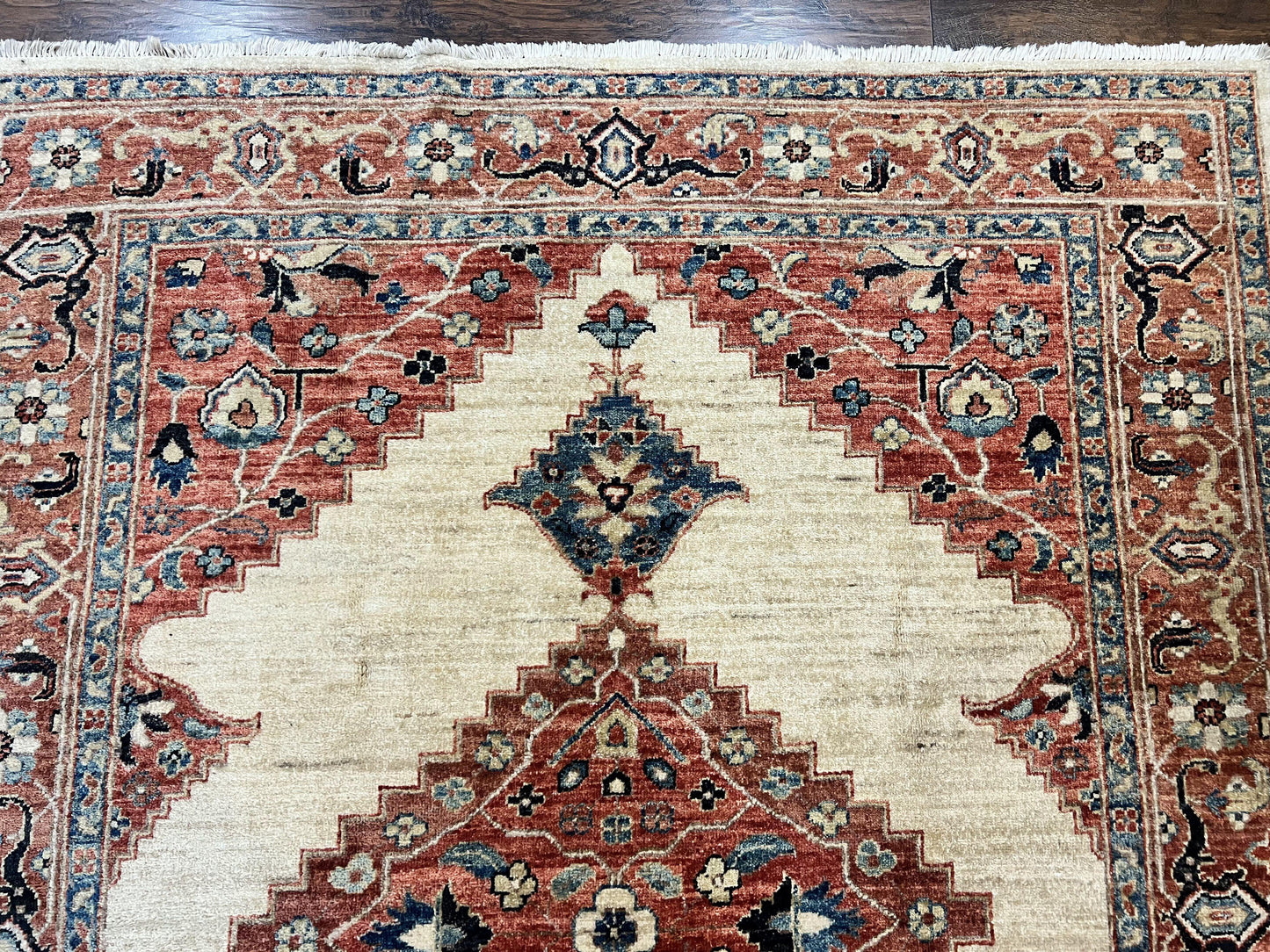 Peshawar Rug 5x7, Wool Hand Knotted Handmade Vintage Carpet, Serapi Design, Pakistani Rug 5 x 7 ft, Medium Sized, Geometric Rug - Nuvé