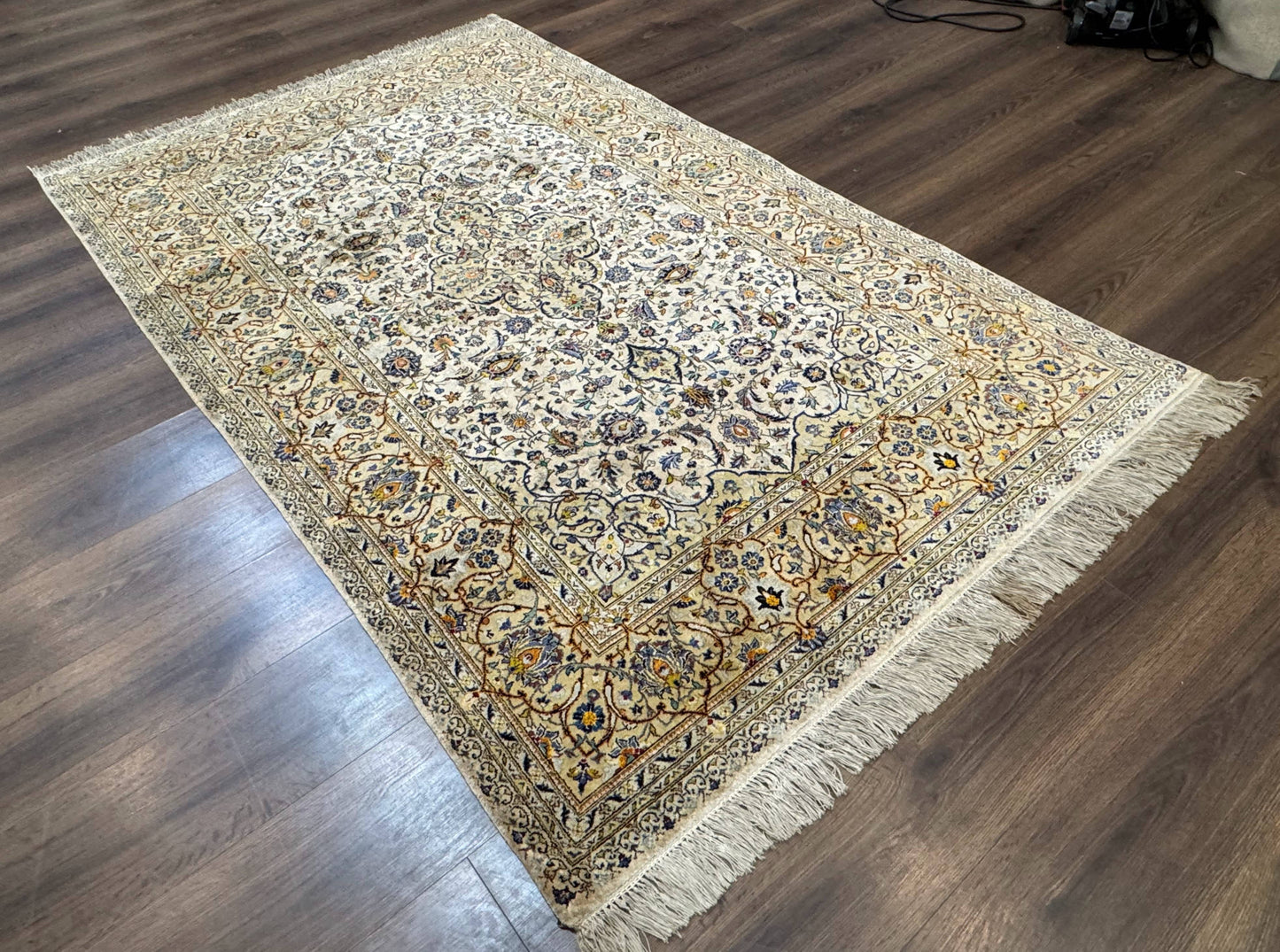 Rare Silk Persian Kashan Rug 4.6 x 7, Antique Fine 310 KPSI, Ivory - Nuvé