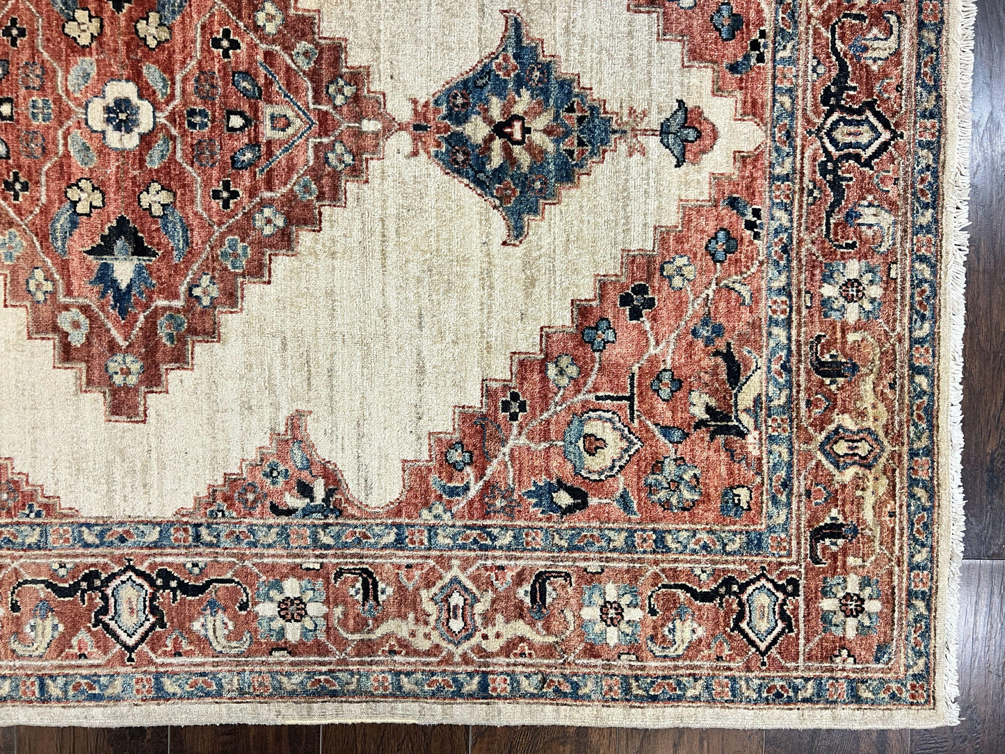 Peshawar Rug 5x7, Wool Hand Knotted Handmade Vintage Carpet, Serapi Design, Pakistani Rug 5 x 7 ft, Medium Sized, Geometric Rug - Nuvé