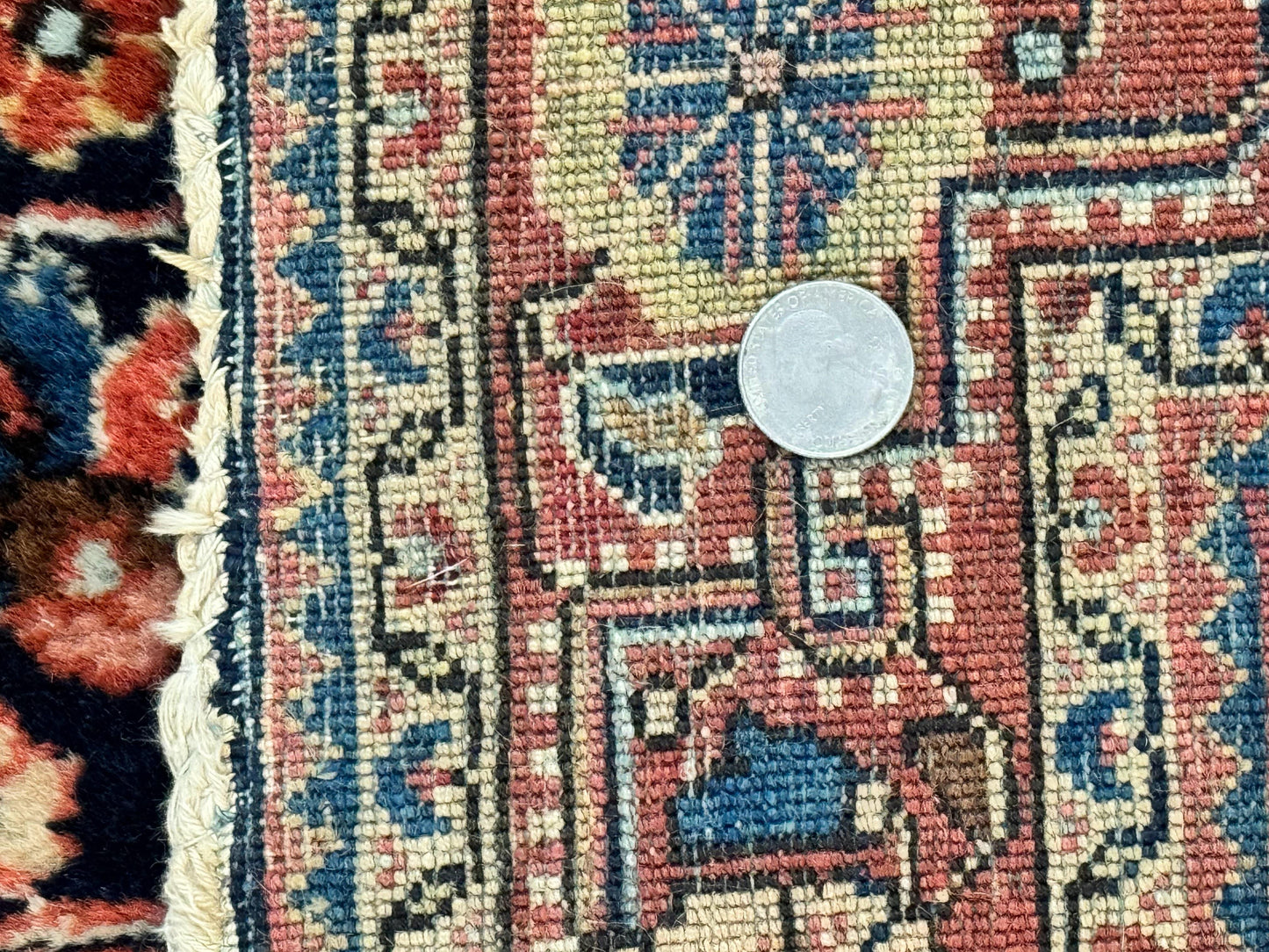 Persian Sarouk Rug 3.6 x 5, Medallion Rug, Red and Midnight Blue, Handmade Semi Antique Vintage Wool Carpet - Nuvé