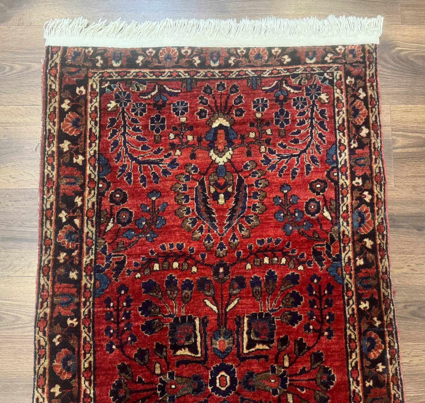 Small Red Persian Sarouk Rug 2.7 x 4.9, Floral, Antique - Nuvé