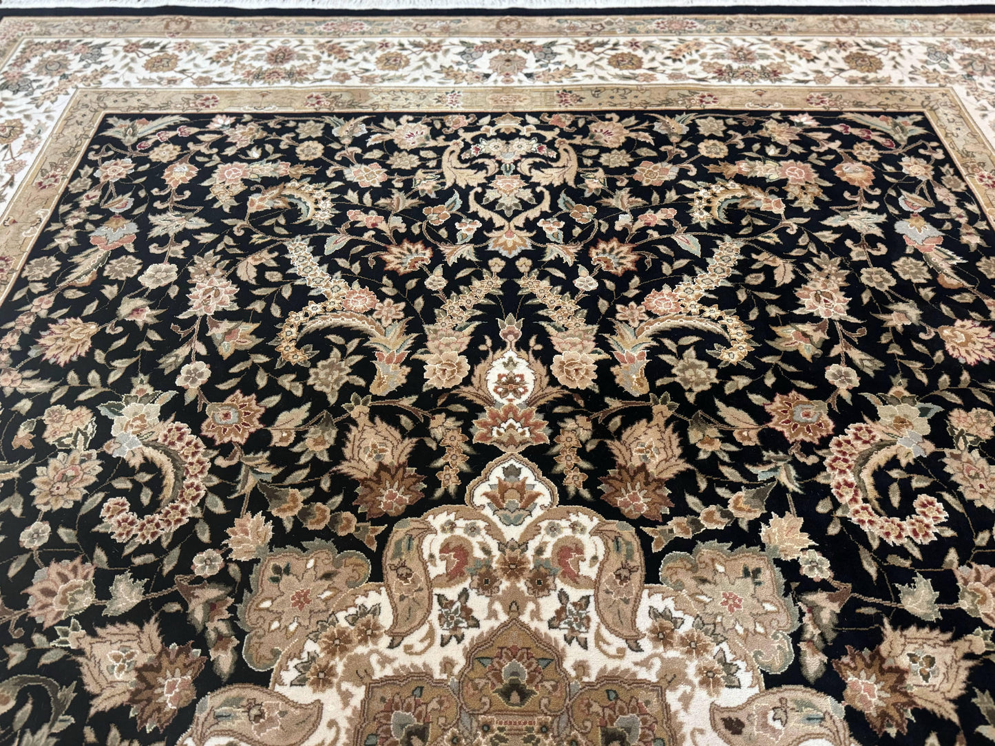 Sino Persian Rug 9x12, Floral Medallion, Black and Ivory, Elegant - Nuvé