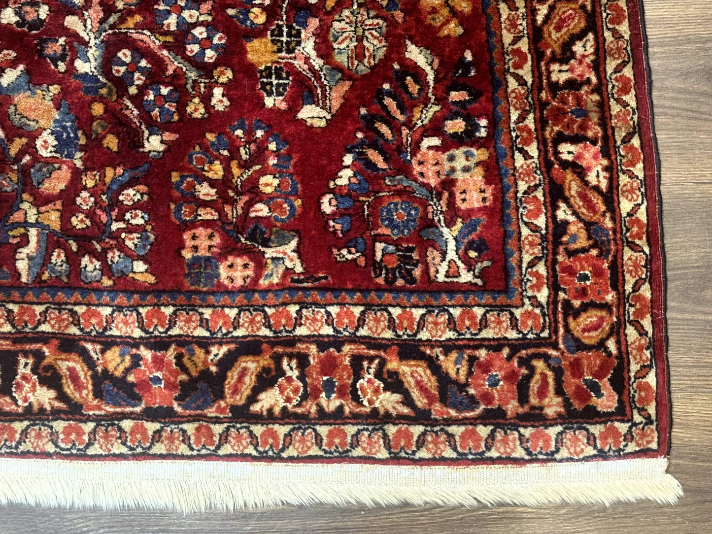 Antique Persian Sarouk Rug 4x6, Floral, Red, Wool Hand Knotted Fine 225 KPSI - Nuvé