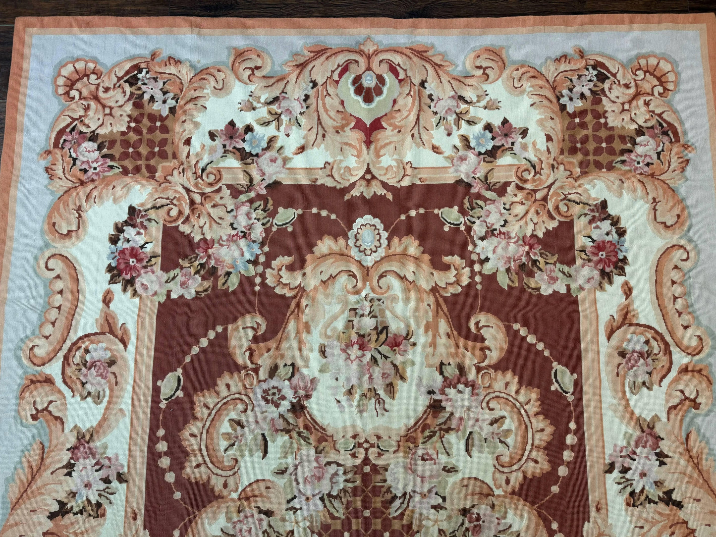 Vintage Needlepoint Rug 6x9, Aubusson Rug, Flatweave Wool Elegant Carpet, Medium Size, French European Design - Nuvé