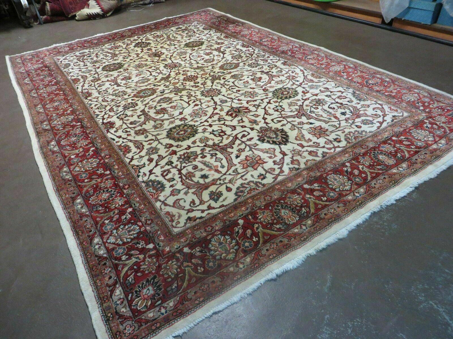 7' X 10' Vintage Handmade India Floral Oriental Wool Rug Hand knotted Carpet - Nuvé