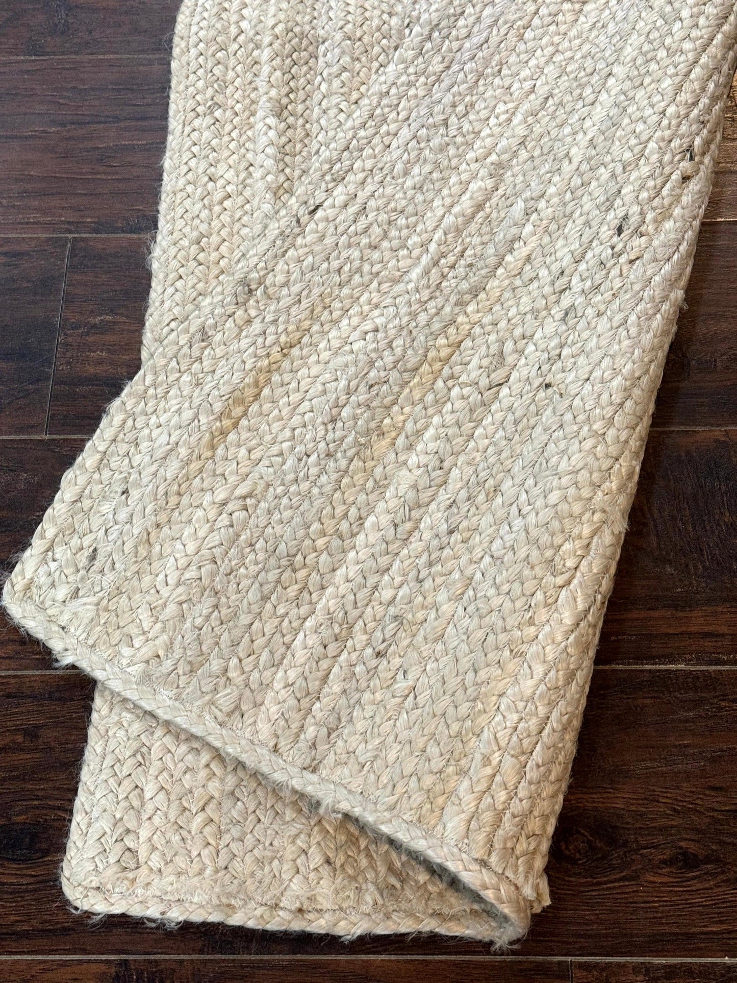 Modern Jute Runner Rug 2.7 x 10, Rug for Hallway or Kitchen, Farmhouse Rug - Nuvé