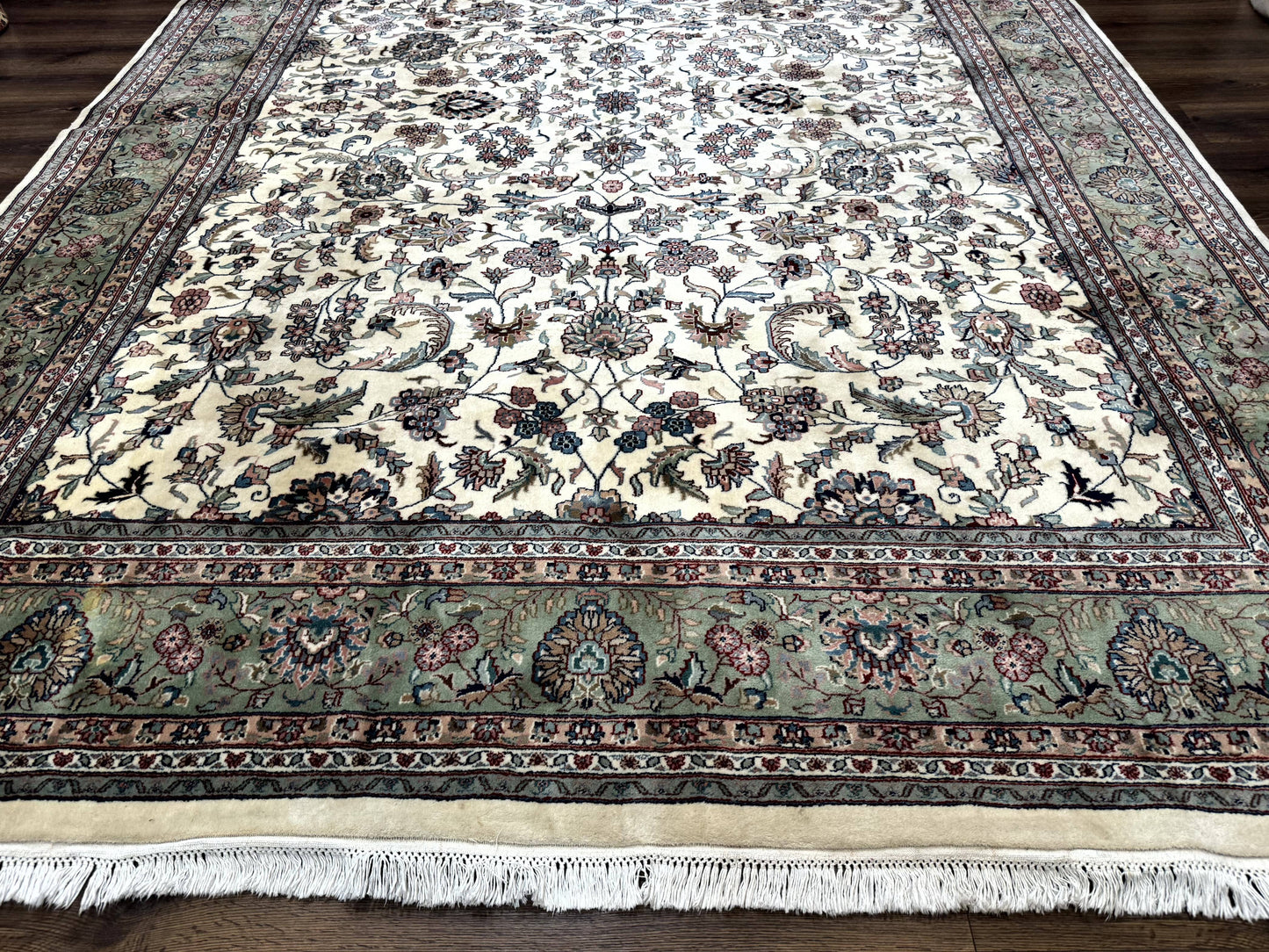 Indo Persian Rug 9x12, Allover Floral Pattern, Ivory & Green, Traditional Oriental Carpet - Nuvé