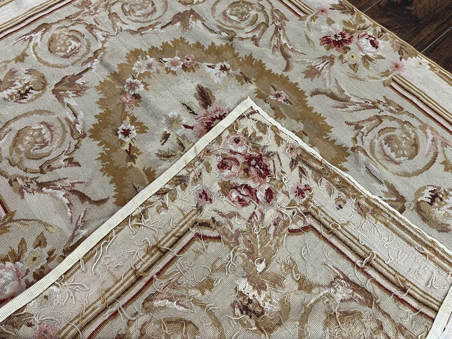 Aubusson Needlepoint Rug 4x5 ft, Beige and Tan, Aubusson Savonnerie Vintage Carpet, Handwoven Handmade Wool Rug, European Design Floral Rose - Nuvé