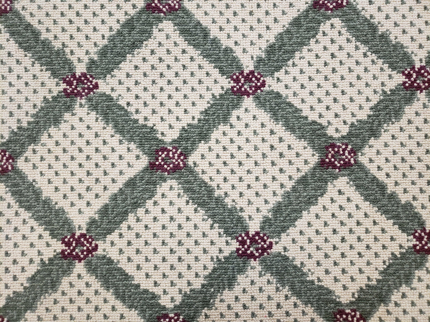 4x5 Panel Design Rug, 4' x 5' Power-Loomed Vintage Rug, Beige & Pine Green Carpet - Nuvé