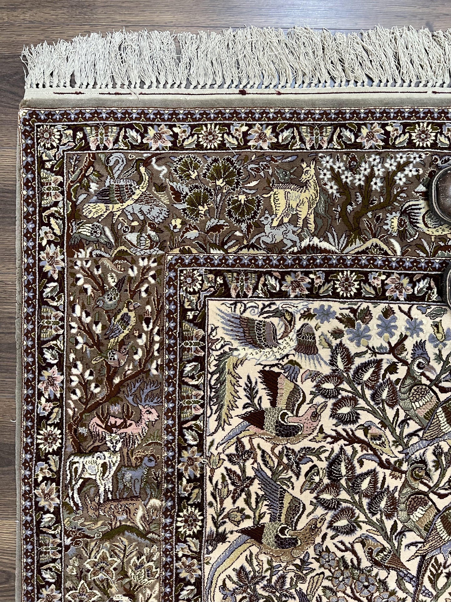 Persian Isfahan Rug 5x8 - Tree of Life, Animal Pictorials, Kork Wool & Silk - Nuvé
