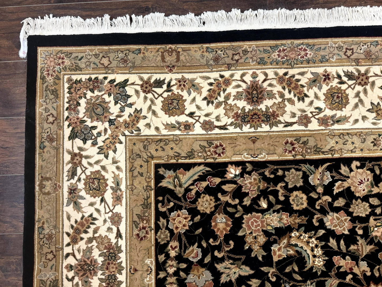 Sino Persian Rug 9x12, Floral Medallion, Black and Ivory, Elegant - Nuvé
