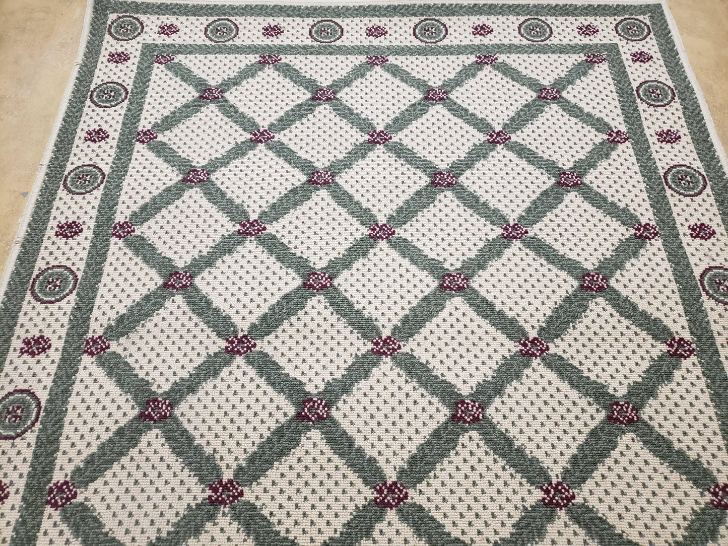 4x5 Panel Design Rug, 4' x 5' Power-Loomed Vintage Rug, Beige & Pine Green Carpet - Nuvé