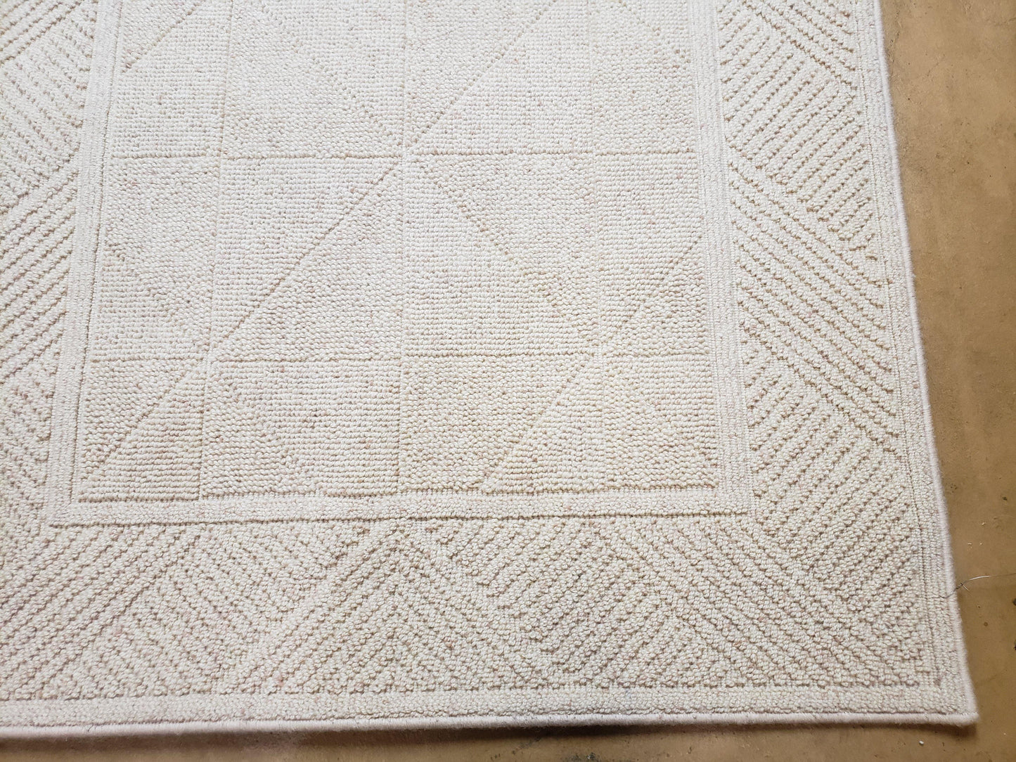 3x5 Karastan Sisal Rug Collection, Design 379/80504, Sambava II, 3'6 x 5'3, Beige Karastan Rug with Label, Authentic Karastan, Entryway Rug - Nuvé