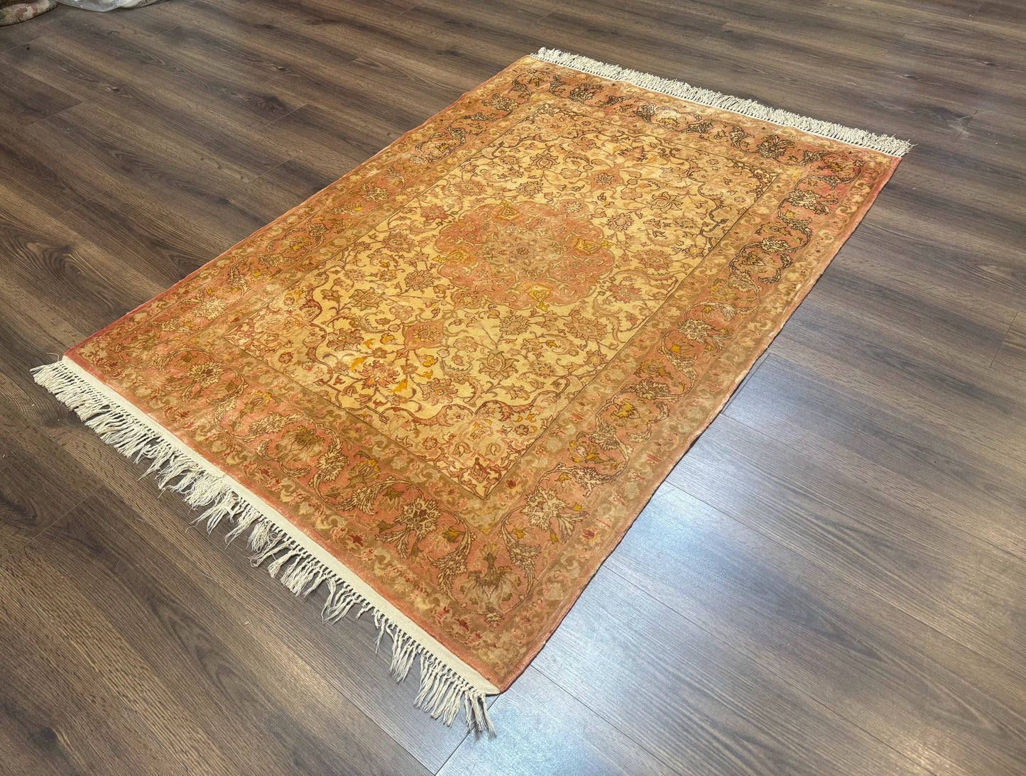 Persian Isfahan Rug 3x5 Fine 550 KPSI Kork Wool on Silk - Nuvé