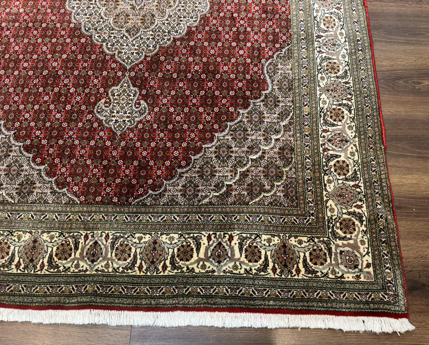 Persian Rug 5x7, Very Fine 330 KPSI, Red and Ivory, Herati Mahi Pattern, Wool & Silk - Nuvé