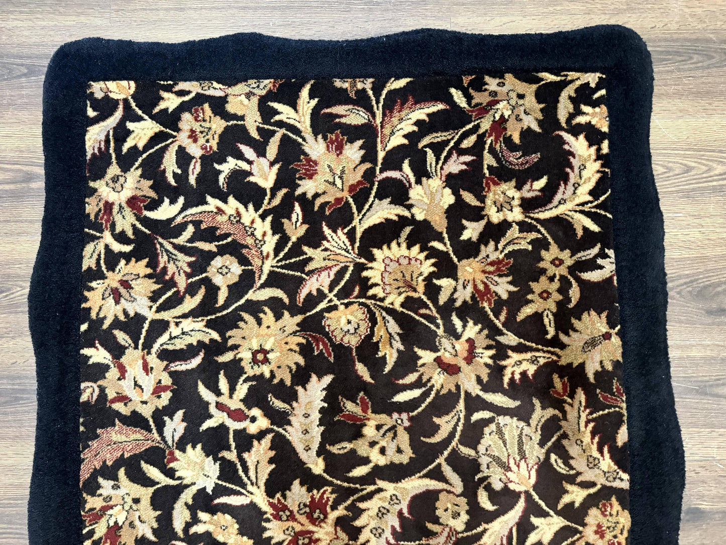 Floral Runner Rug 3.6 x 17 - Nuvé
