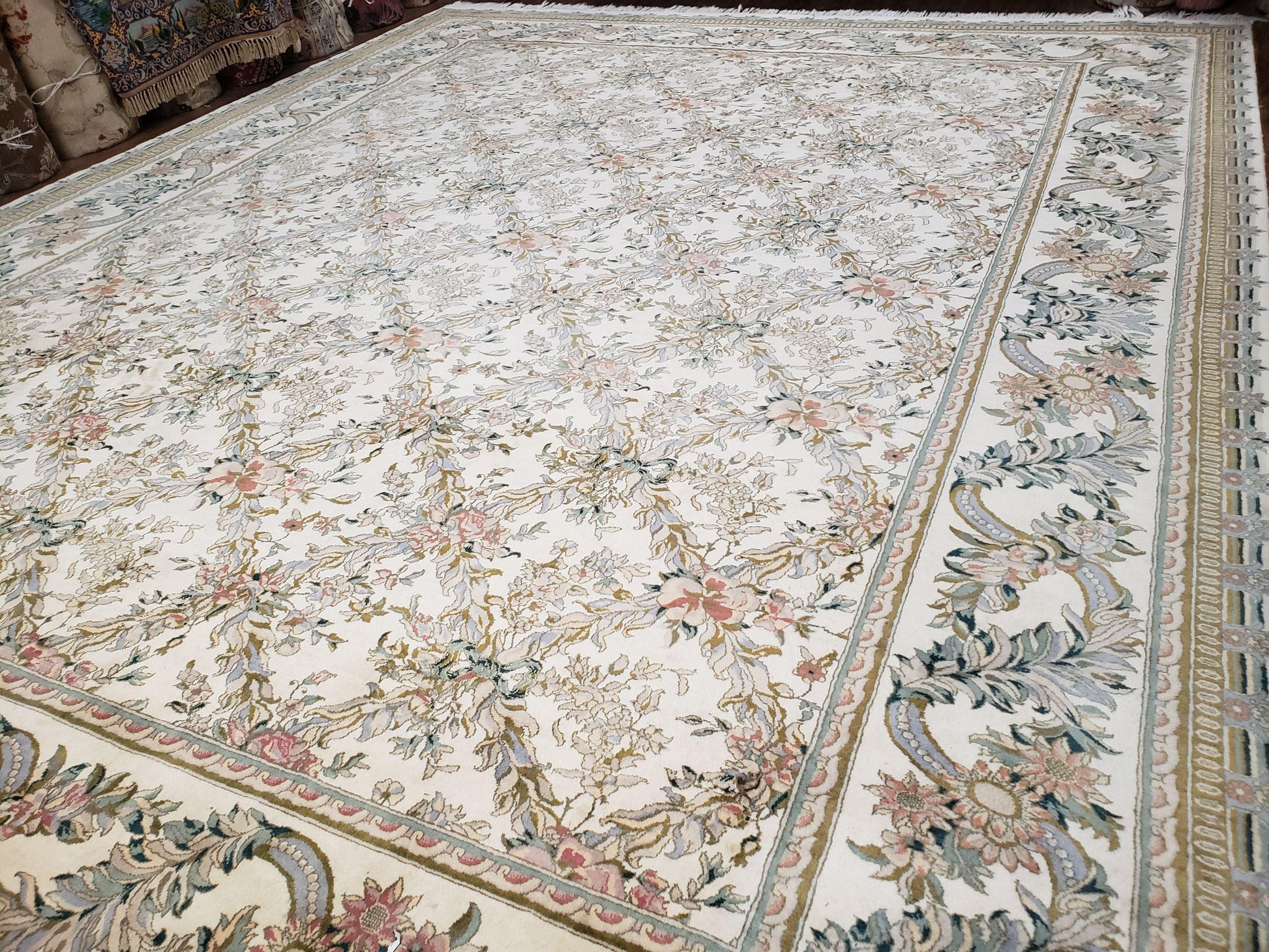 Pak Persian Floral Rug 11 x 12.6, Ivory, Very Fine, Hand Knotted - Nuvé