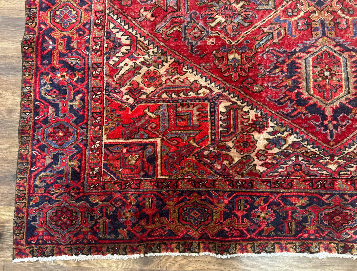 Persian Heriz Rug 7x10, Geometric Pattern, Red Ivory Navy Blue - Nuvé