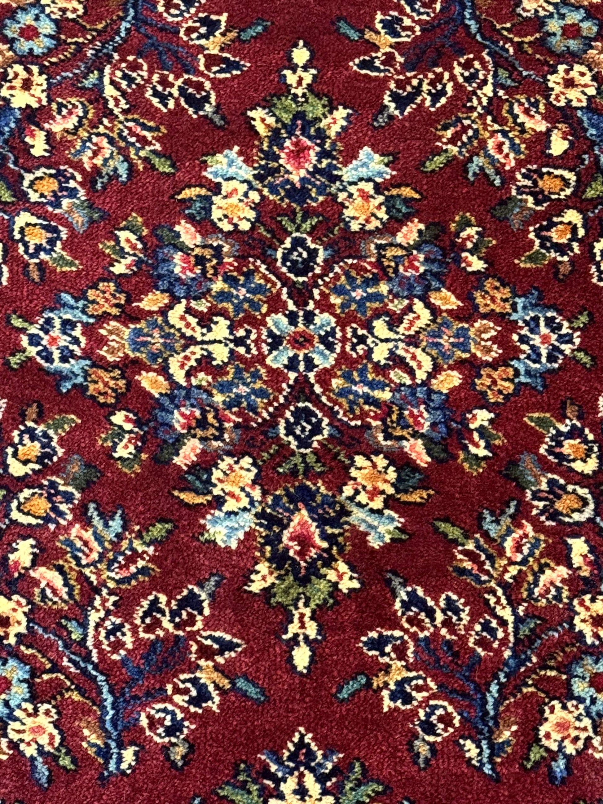 4x6 Karastan Rug Red Sarouk #785, Wool Pile Original 700 Series, Vintage Discontinued - Nuvé