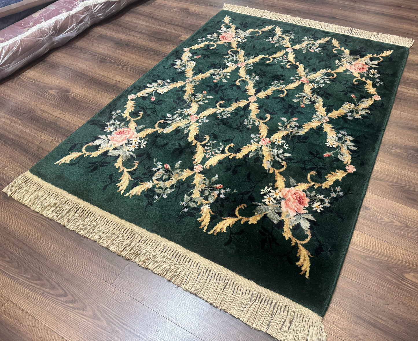 Karastan Garden of Eden Rug 4x6, Green Savonnerie 509/1733, Original Discontinued Vintage Karastan Carpet - Nuvé