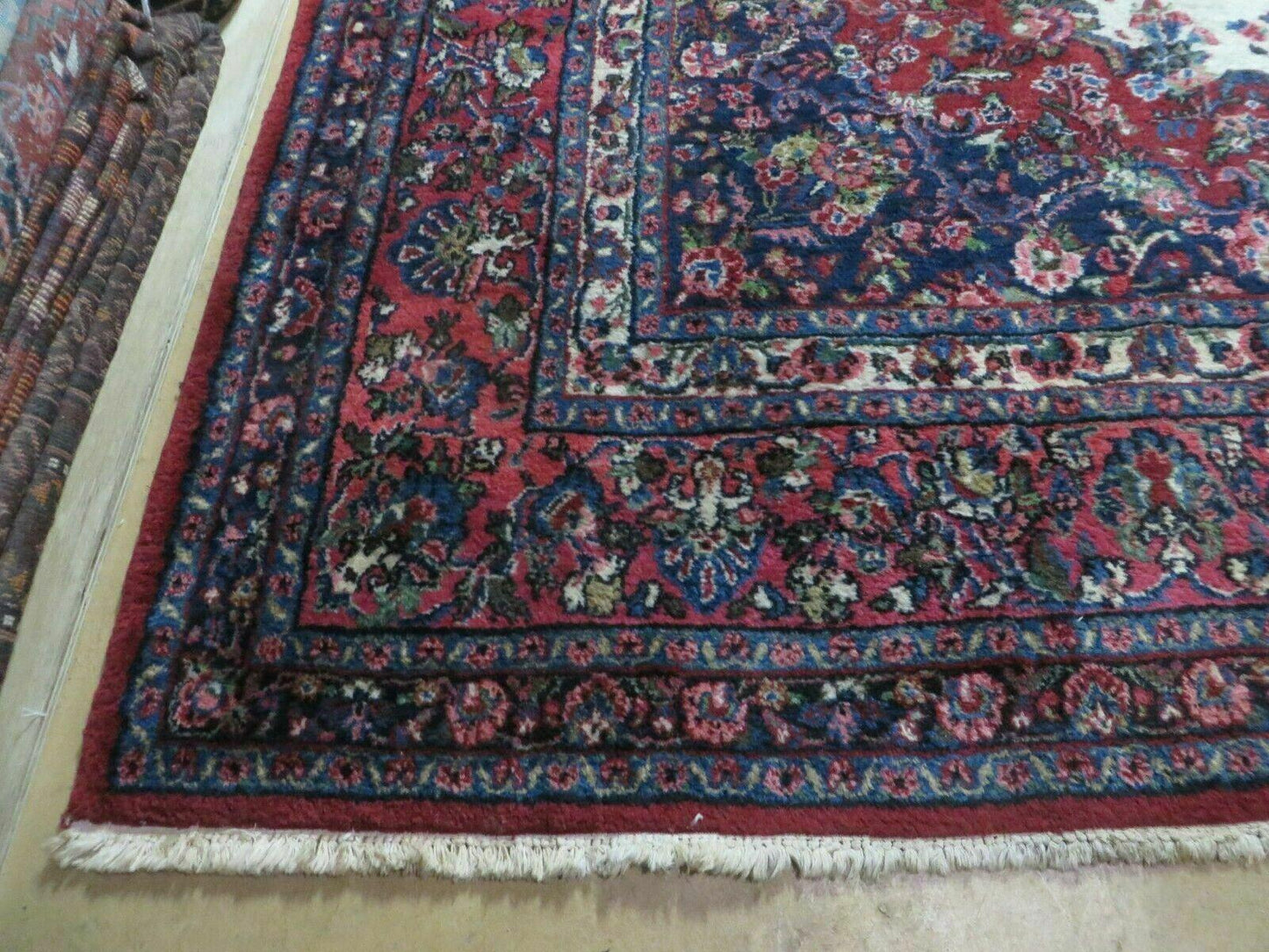 9x12 Persian Sarouk Rug - Semi Open Field Medallion Rug - Ivory Red Blue Hand Knotted Wool Oriental Carpet 9 x 12 Antique Rug - Vegetable Dyes - Nuvé