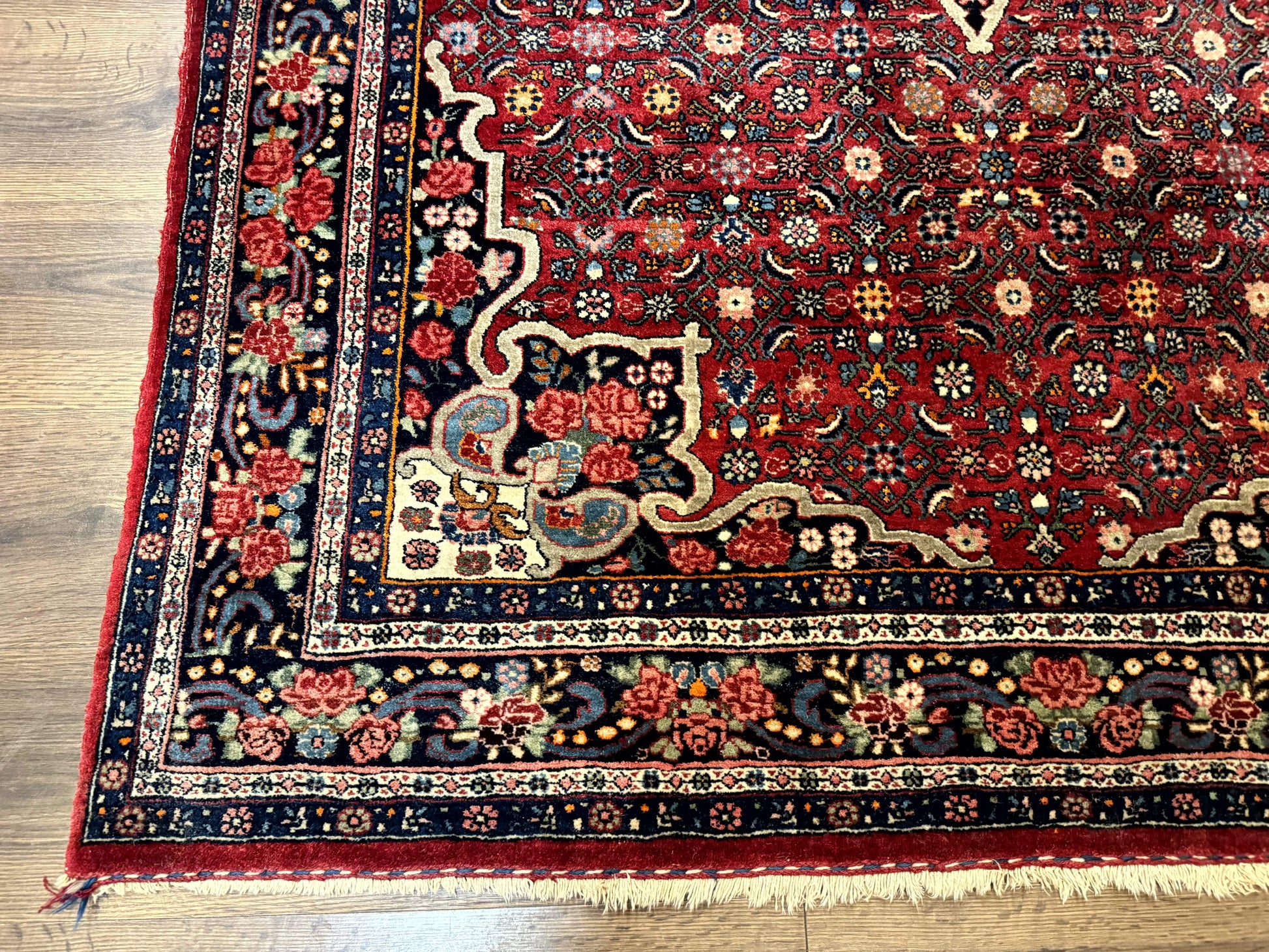 Antique Persian Rug 5x7, Red, Fine 260 KPSI, Bidjar Carpet - Nuvé