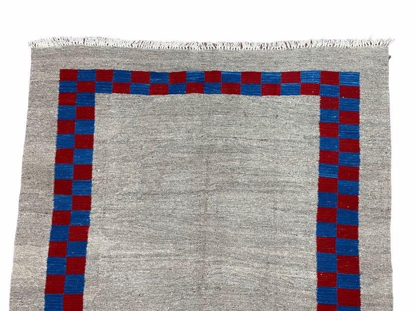 Gray Turkish Kilim Carpet 5' 7" x 7' 7", Medium Kilim Rug, Hand-Knotted, Blue & Red Border, Minimalistic Design, Geometric, Wool, New - Nuvé