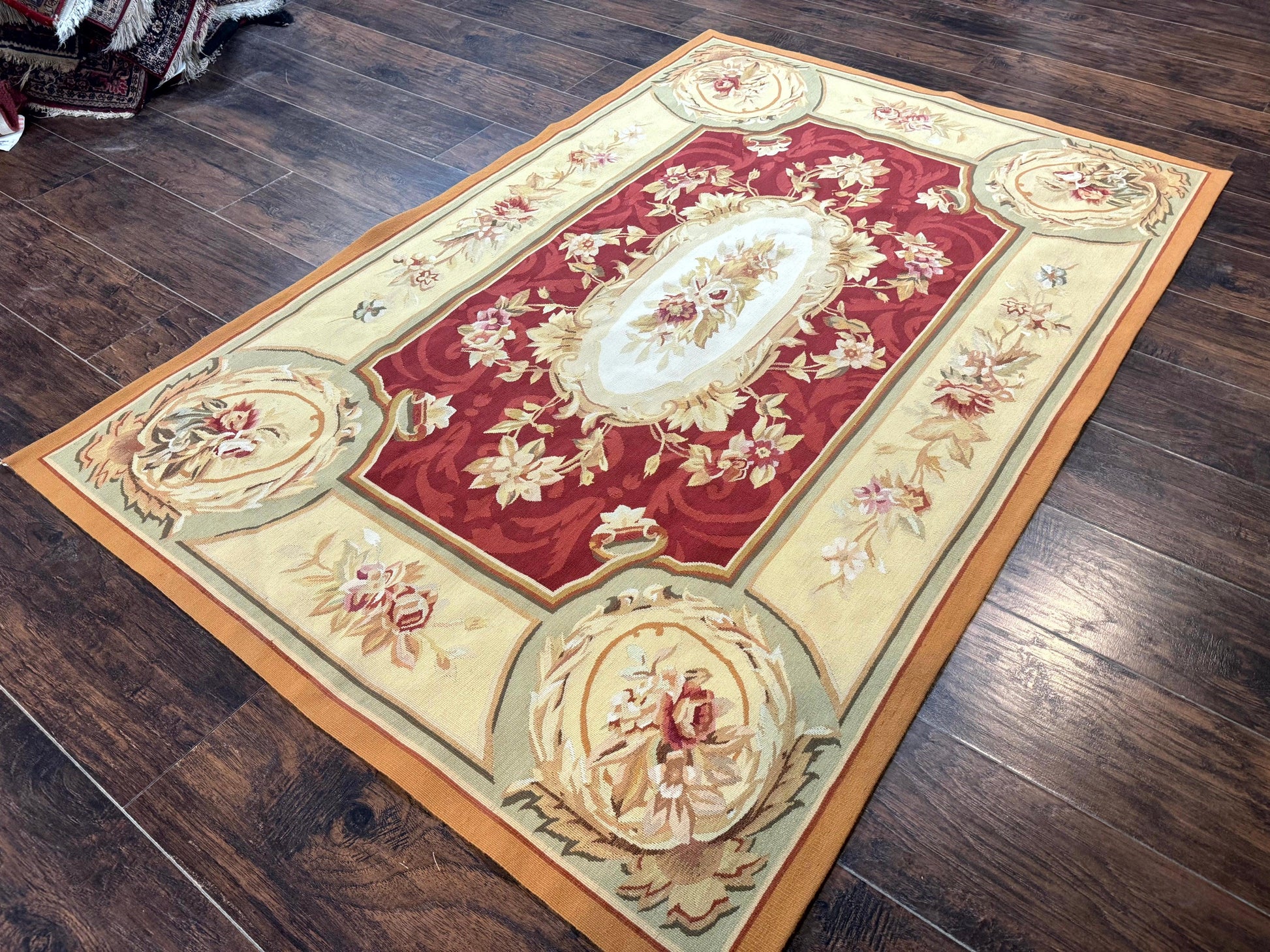 Aubusson Rug 4x6, Red, Floral, European Design, Vintage, Wool - Nuvé